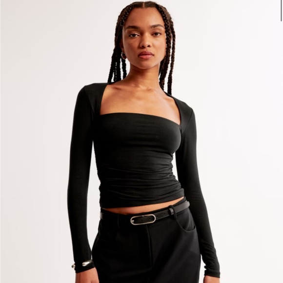 emory park Tops - Emory Park Black Long Sleeve Crop Top